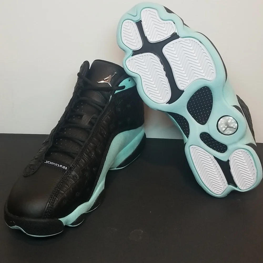 Air Jordan 13 Retro - Picture 3 of 8